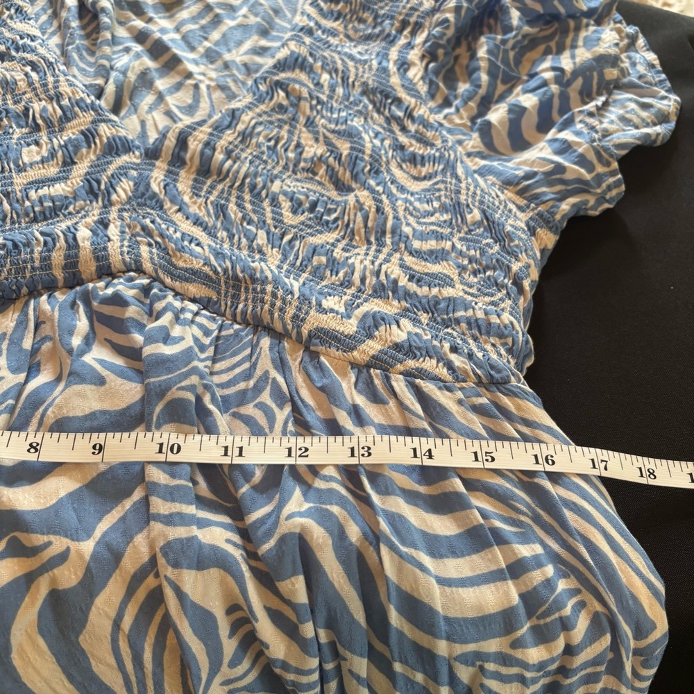 Blue and White Patterned Maxi Dress size XL - Picture 7 of 10